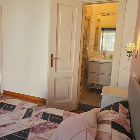 Queen Chic 2 Apartmán